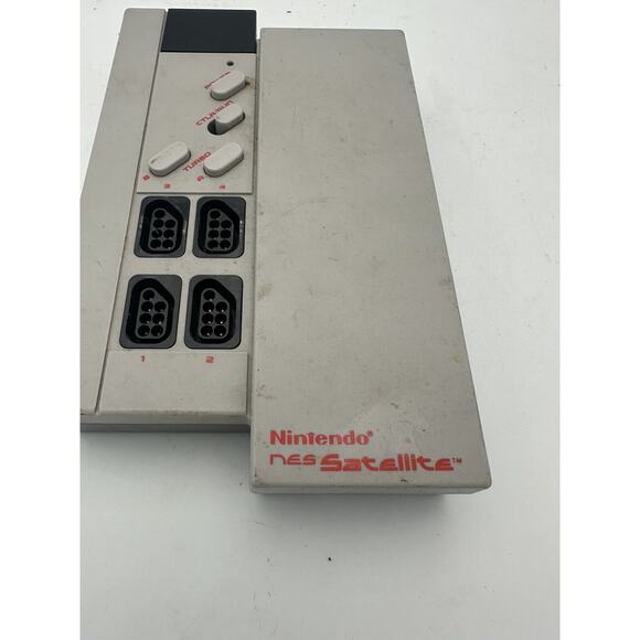 Nintendo NES Satellite Wireless Receiver Untested - Picture 3 of 4